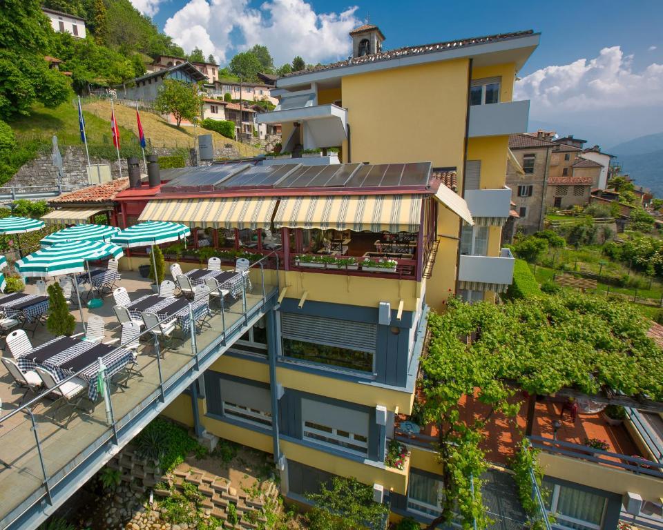 Al Ponte Hotel Cademario Exterior photo